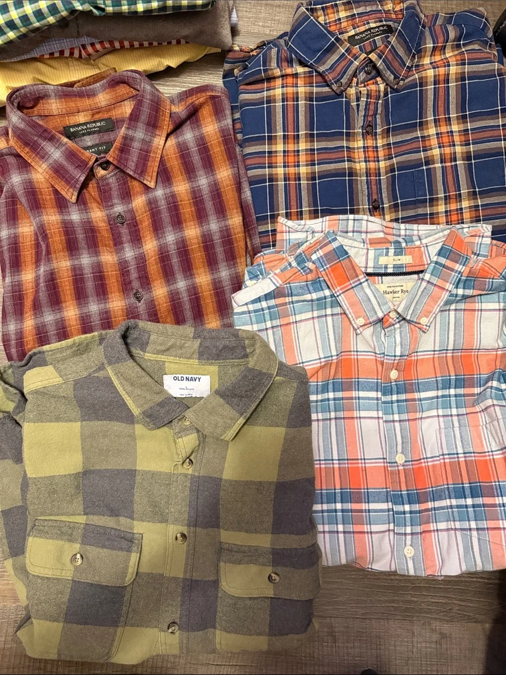 Flannel shirt lot- 4 shirts